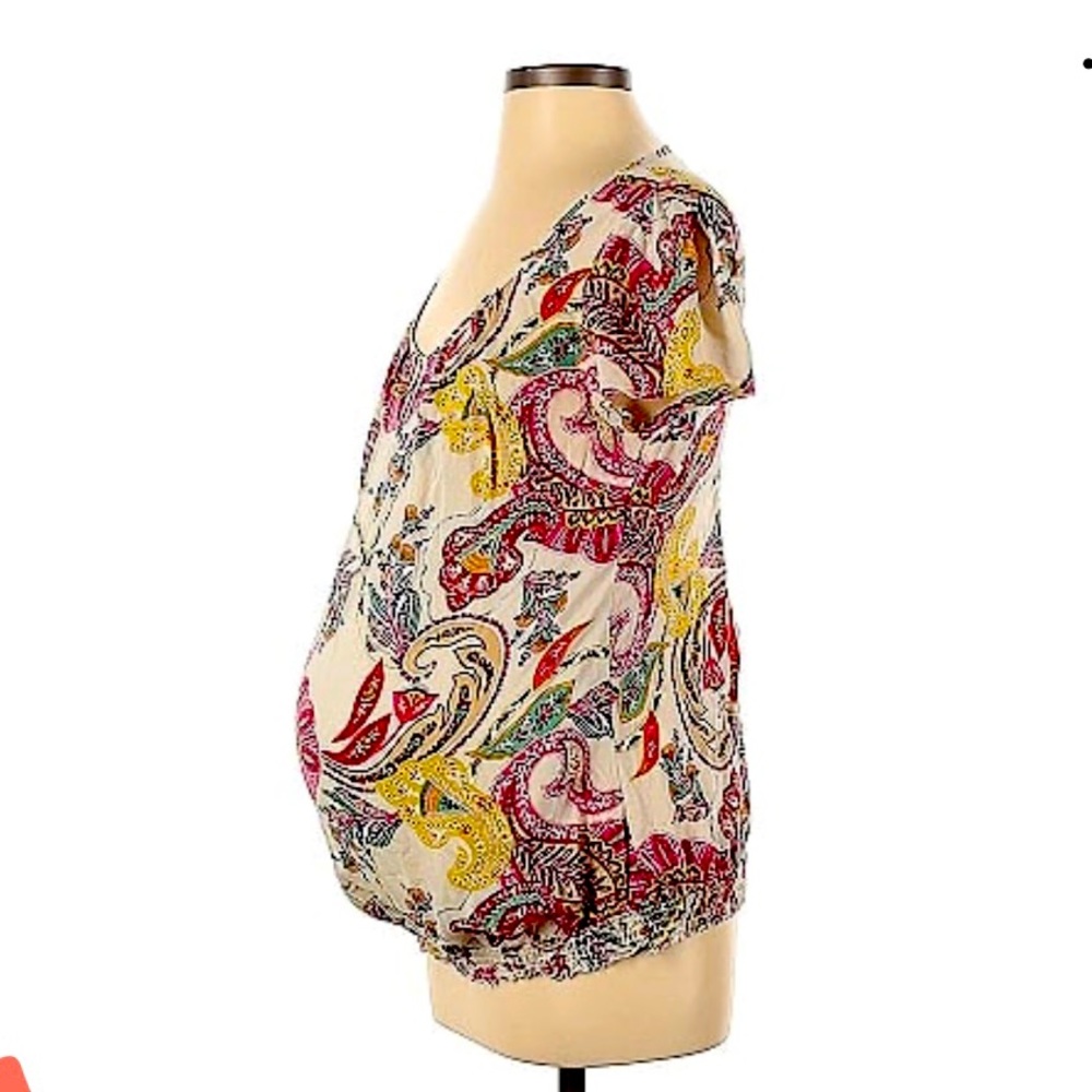 Short sleeve maternity blouse